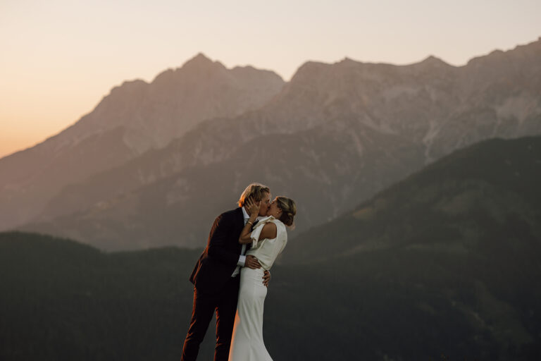 hochzeit steinbockalm wedding photographer hochzeitsfotograf salzburg paarshooting